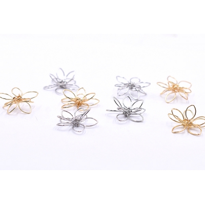 メタルフラワー 12×13mm 桜の立体ワイヤーチャーム お花の立体ワイヤーチャーム フラワーワイヤーパーツ チャームパーツ【10ヶ】