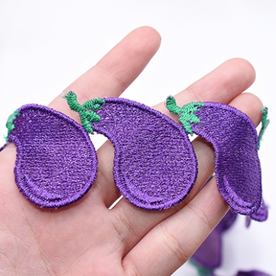 刺繍ワッペン 野菜 茄子【1m(約29ヶ)】