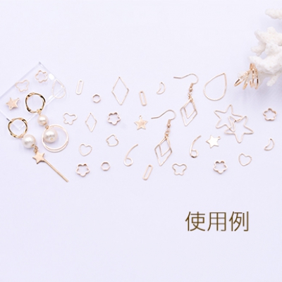 フレームパーツ フラワー 2穴 10×10mm ゴールド【20ヶ】