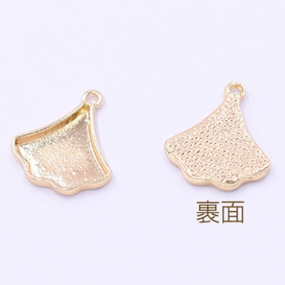 ミール皿 金属チャーム 扇形 19×21mm【10ヶ】ゴールド