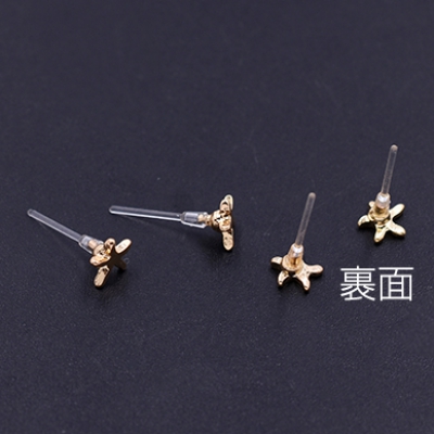 樹脂ピアス ヒトデ 6×6mm クリア/ゴールド【4ヶ】