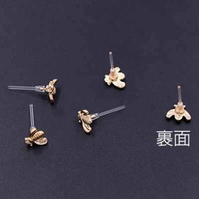 樹脂ピアス ミツバチ 7×8mm クリア/ゴールド【10ヶ】