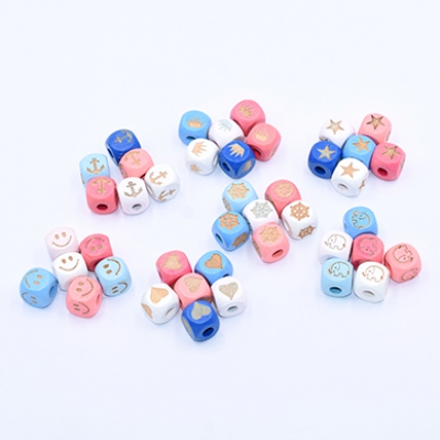 ウッドビーズ MIX キューブ 14mm カラーミックス 染め【10ヶ】