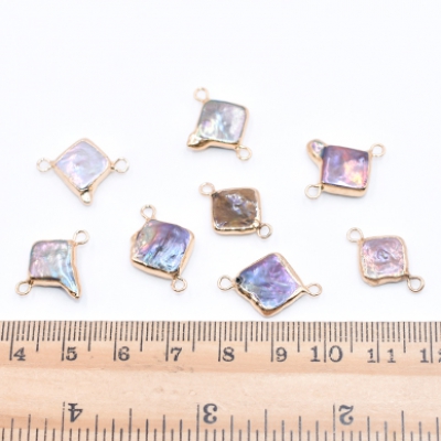 高品質淡水パールチャーム No.67 菱形 ゴールド 2カン付き【1ヶ】