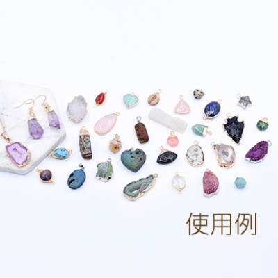 高品質天然石チャーム 不規則 カン付き 16×26mm ゴールド【1ヶ】