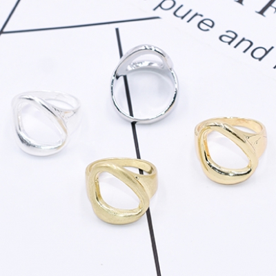 空枠リング 指輪 三角変形 15×17mm【2ヶ】