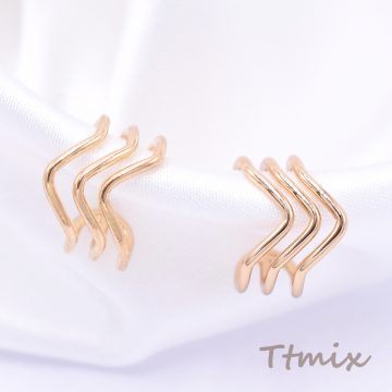 イヤーカフ 3連 スリット入 12mm 片耳用 ゴールド【2ヶ】