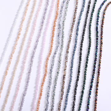 メッキガラスビーズ 不規則円柱型カット 2×3.5mm