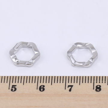 フレームチャーム 六角形 カット 10×11mm【10ヶ】