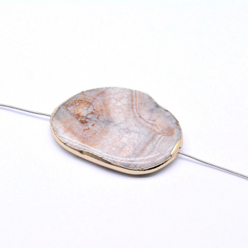 天然石ビーズ　メノウ　枠付き　不規則形　ゴールド (1ヶ)