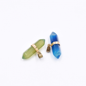 天然石ペンダントトップ  弾丸カット  1カン 全2色 34x14mm ゴールド (1ヶ）