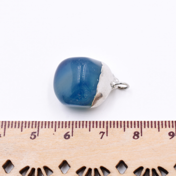 天然石チャーム  不規則型 1カン ブルーアゲート 23x15mm ロジウム （1ヶ）