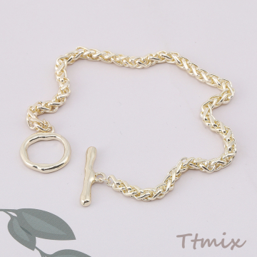 高品質メタルチェーンブレスレット ライトゴールド（1連）