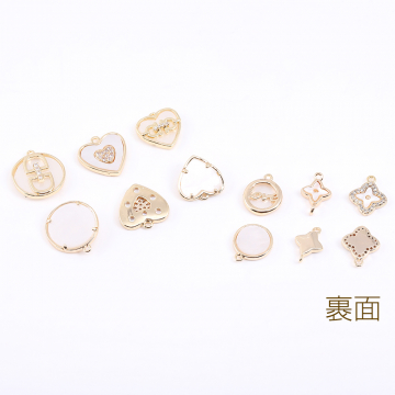 高品質シェル＆ジルコニアチャーム デザイン 全6種 ゴールド（1ヶ）