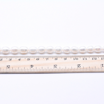 高品質淡水パールビーズ オーバル 天然素材 ホワイト  8-9mm【1連（約41ヶ）】