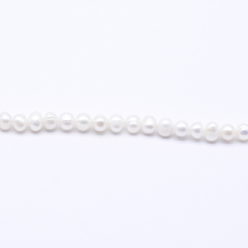 高品質淡水パールビーズ ラウンド 天然素材 ホワイト 5.5-6mm【1連（約68ヶ）】