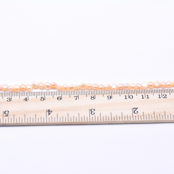 高品質淡水パールビーズ 不規則型 天然素材 ベージュ  3-3.5mm【1連（約97ヶ）】