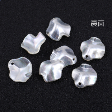 高品質アクリルパーツ 花びら 1穴 15×16mm ホワイトＡＢカラー（10ヶ）