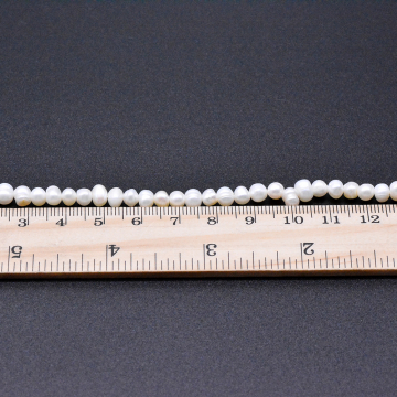 高品質淡水パールビーズ 不規則 天然素材 ホワイト  4mm【1連（約78ヶ）】