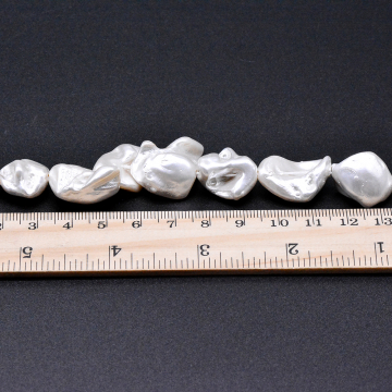 高品質淡水パールビーズ 不規則 天然素材 ホワイト 16-17mm【1連（約21ヶ）】
