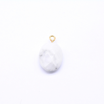 天然石チャーム ターコイズ 楕円形  13×22mm (1ヶ)
