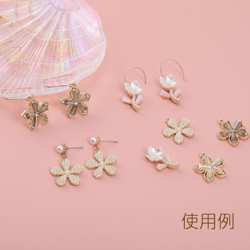 パール＆ビーズメタルチャーム フラワー カン付き 11×27mm ゴールド（2ヶ）