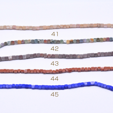 天然石ビーズ キューブ  4×4mm  【1連(約99ヶ）】