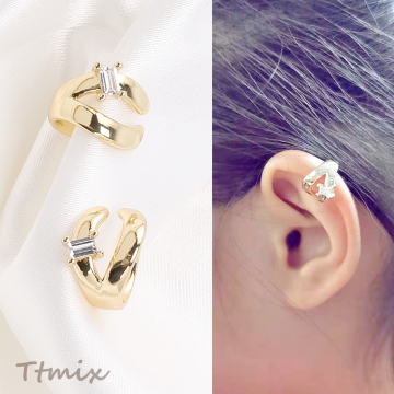 高品質ジルコニアイヤーカフ デザインイヤーカフ 14×15mm 片耳用（1ヶ）