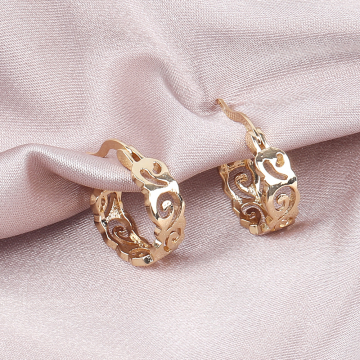デザインピアス 透かしフープピアス 5×16mm（2ヶ）