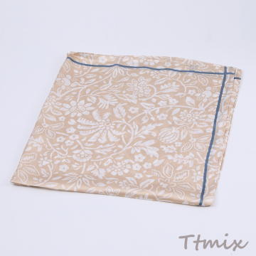 スカーフ フラワー柄 ヘアバンド ヘアアクセサリー 66×66cm ベージュ（1ヶ）