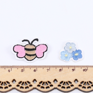 刺繍ワッペン ミツバチ＆フラワー 全5種 各1個（5ヶ）