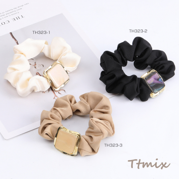 シュシュ ヘアアクセサリー 7.5cm（1ヶ）