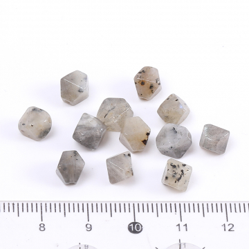 天然石ビーズ ソロバンカット 7×8mm（2ヶ）