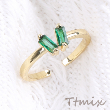 高品質デザインリング 指輪 ジルコニアリング 幅約7mm ゴールド（1ヶ）