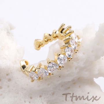 高品質デザインリング 指輪 ジルコニアリング 幅約5mm ゴールド（1ヶ）