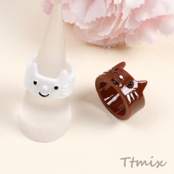 デザインリング 指輪 猫 幅約14mm（1ヶ）