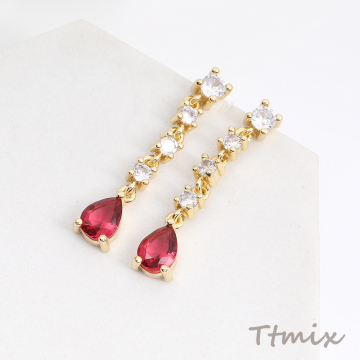 高品質ジルコニアピアス デザインピアス しずく型 6.5×35mm ゴールド（1ペア）