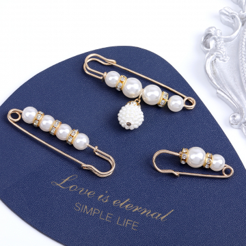 デザインカブトピン カブトピンセット 兜ピンブローチ 服飾留め金具 パール調デザイン ゴールド（8個セット）