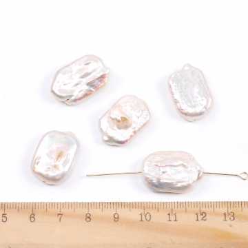 淡水パールビーズ 天然素材 不規則型 15×22mm（1ヶ）