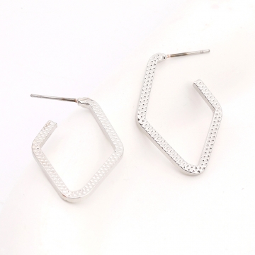 デザインピアス ひし形 20×29mm（2ヶ）