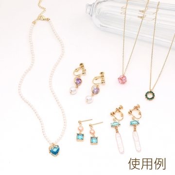 高品質フレームガラスチャーム 半円 2カン 10×11mm ゴールド（2ヶ）