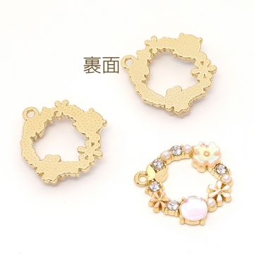 高品質メタルチャーム フラワーのサークル ラインストーン＆パール付き 1カン 21×22mm ゴールド（2ヶ）