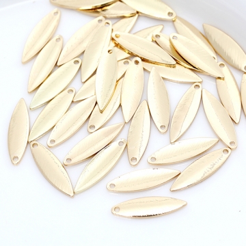 メタルプレートチャーム ホースアイ 1穴 5×17.5mm ゴールド（10ヶ）