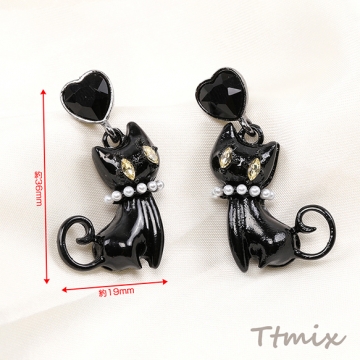 デザインピアス ハート＆猫のピアス 19×36mm ブラック（1ペア）