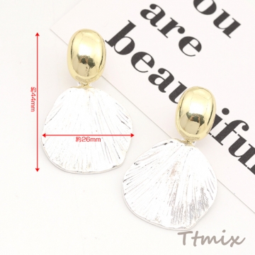 デザインピアス 26×44mm（1ペア）