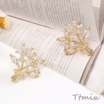 デザインピアス ジルコニアピアス 花束のピアス 16×17mm（1ペア）