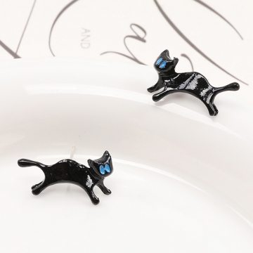 デザインピアス 猫のピアス 12×21mm ブラック