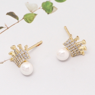 王冠モチーフピアス レディースピアス おしゃれピアス トレンドピアス 11.5×13mm