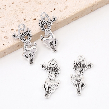 銀古美チャーム アンティークシルバー 立体メタルチャーム バンビ 16×27mm（10ヶ）