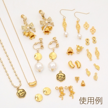 メタルプレートチャーム キツネ 1カン ゴールド 11×15mm（10ヶ）